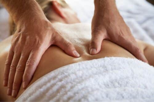 Masaż leczniczy kręgosłupa